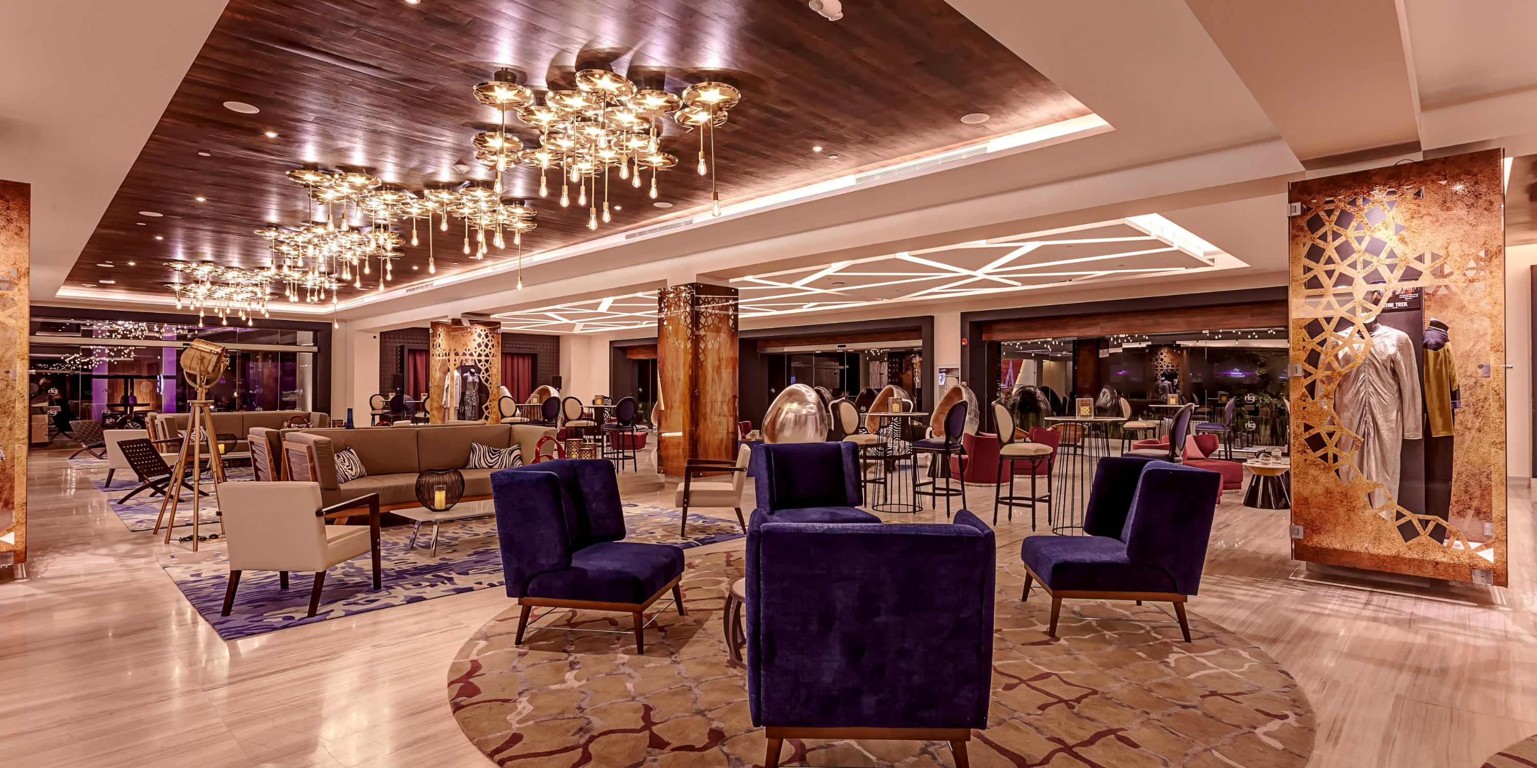 Planet Hollywood Cr Lobby 1